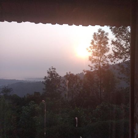 Abiyal Mountain Stay Madikeri Zewnętrze zdjęcie